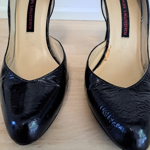 Chinese Laundry Black Patent Heels - Picture 4 of 9